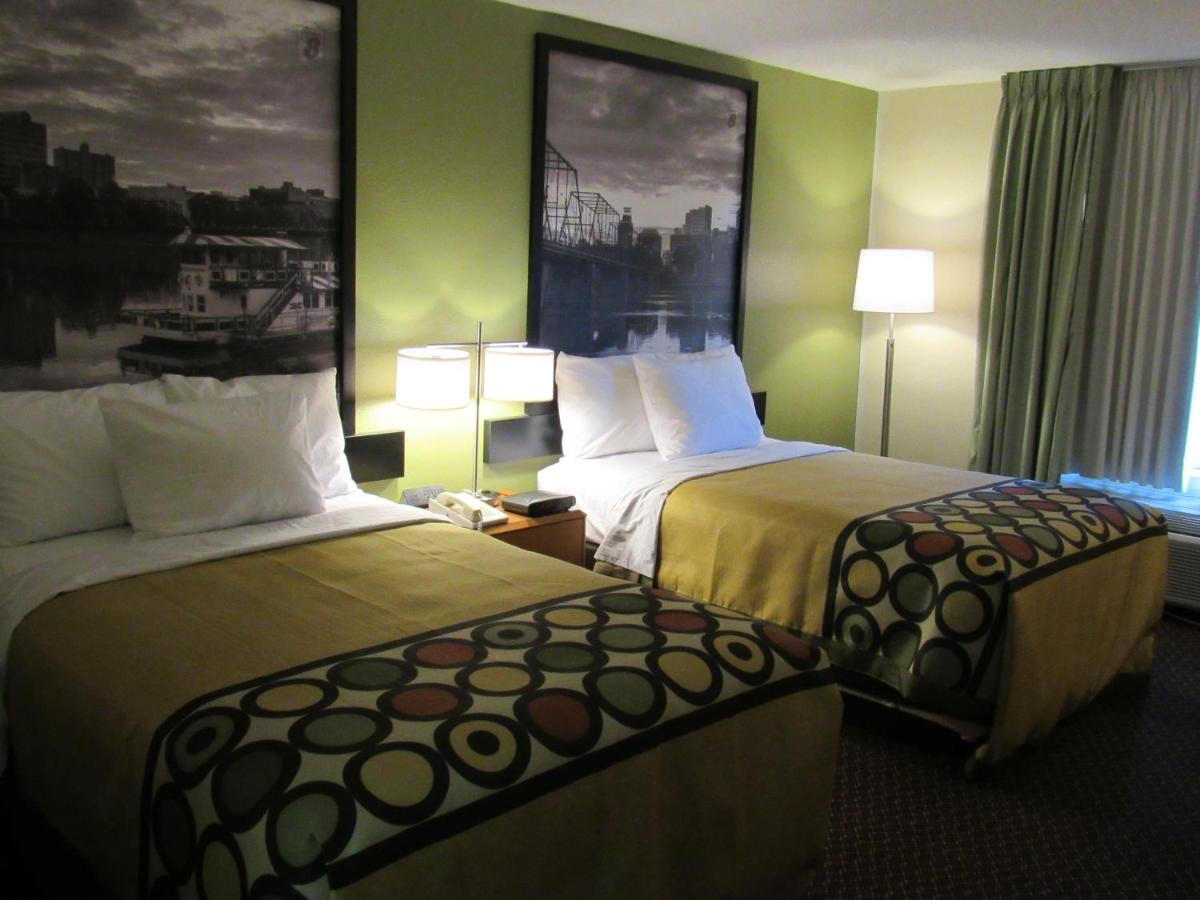 Super 8 By Wyndham 3*