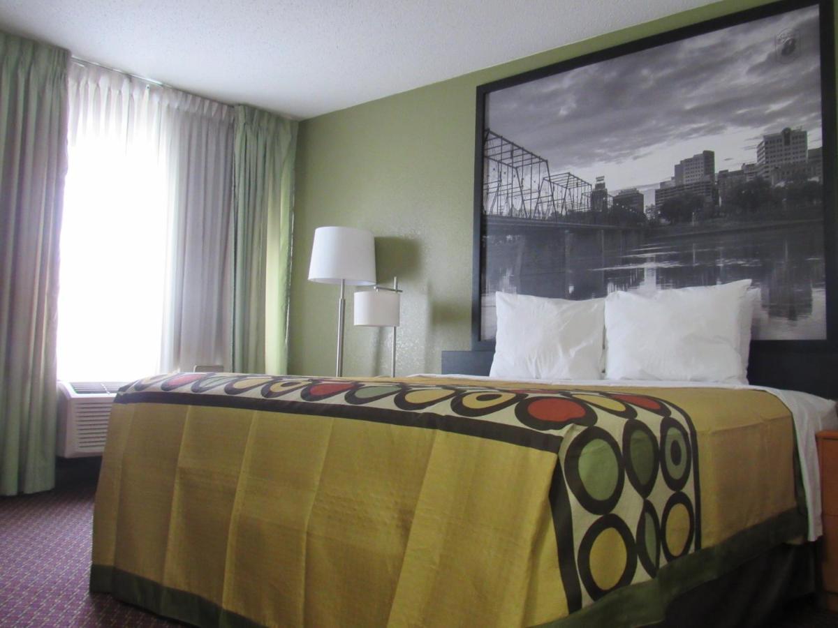 Hotel Super 8 By Wyndham 3*